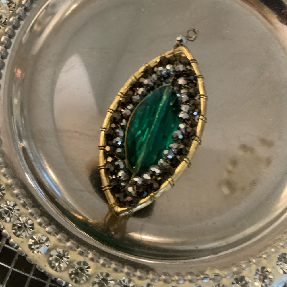 Elegant Green and Gold Pendant vintage amazing unique piece